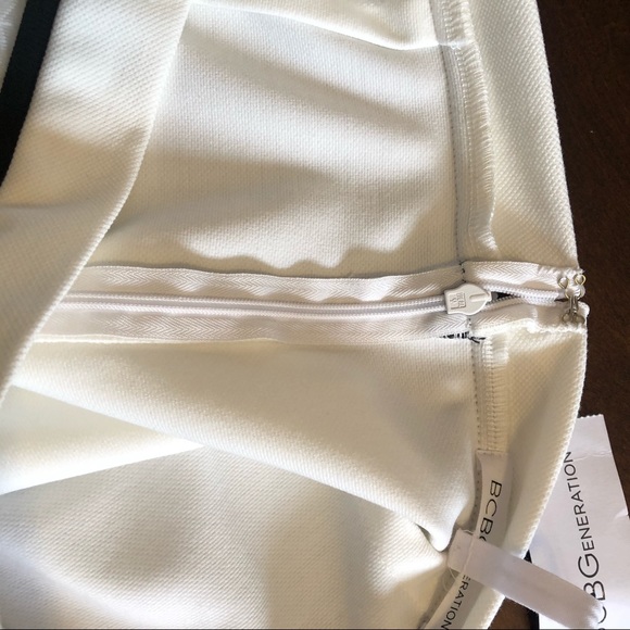 BCBGENERATION WHITE SHORTS - Picture 7 of 10